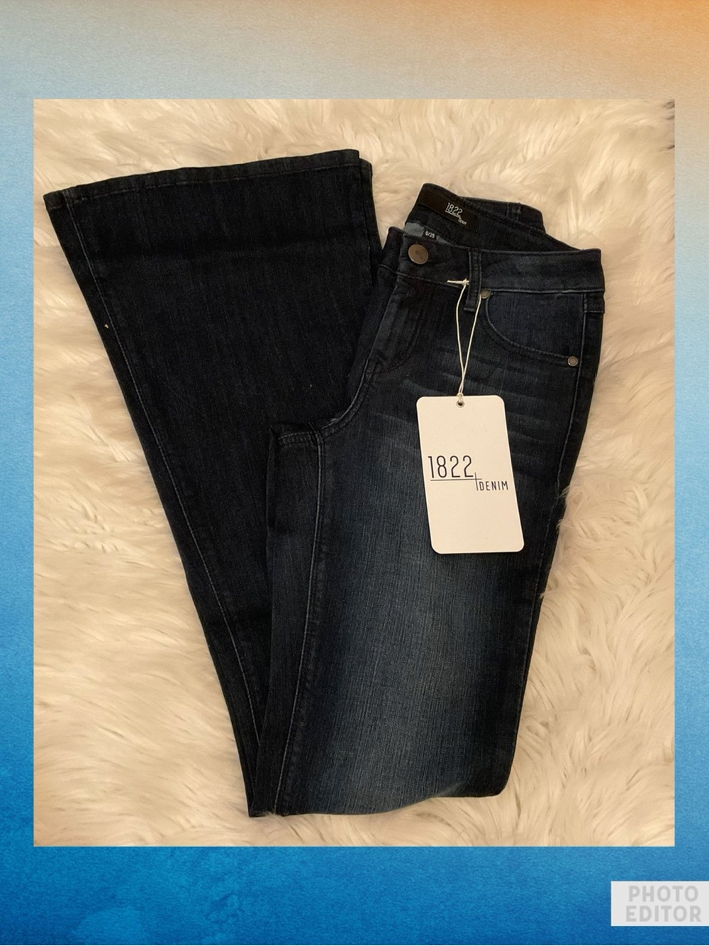 1822 Mid Rise Flare Jeans Giovanna Wash - NWT - Size 0 / 25